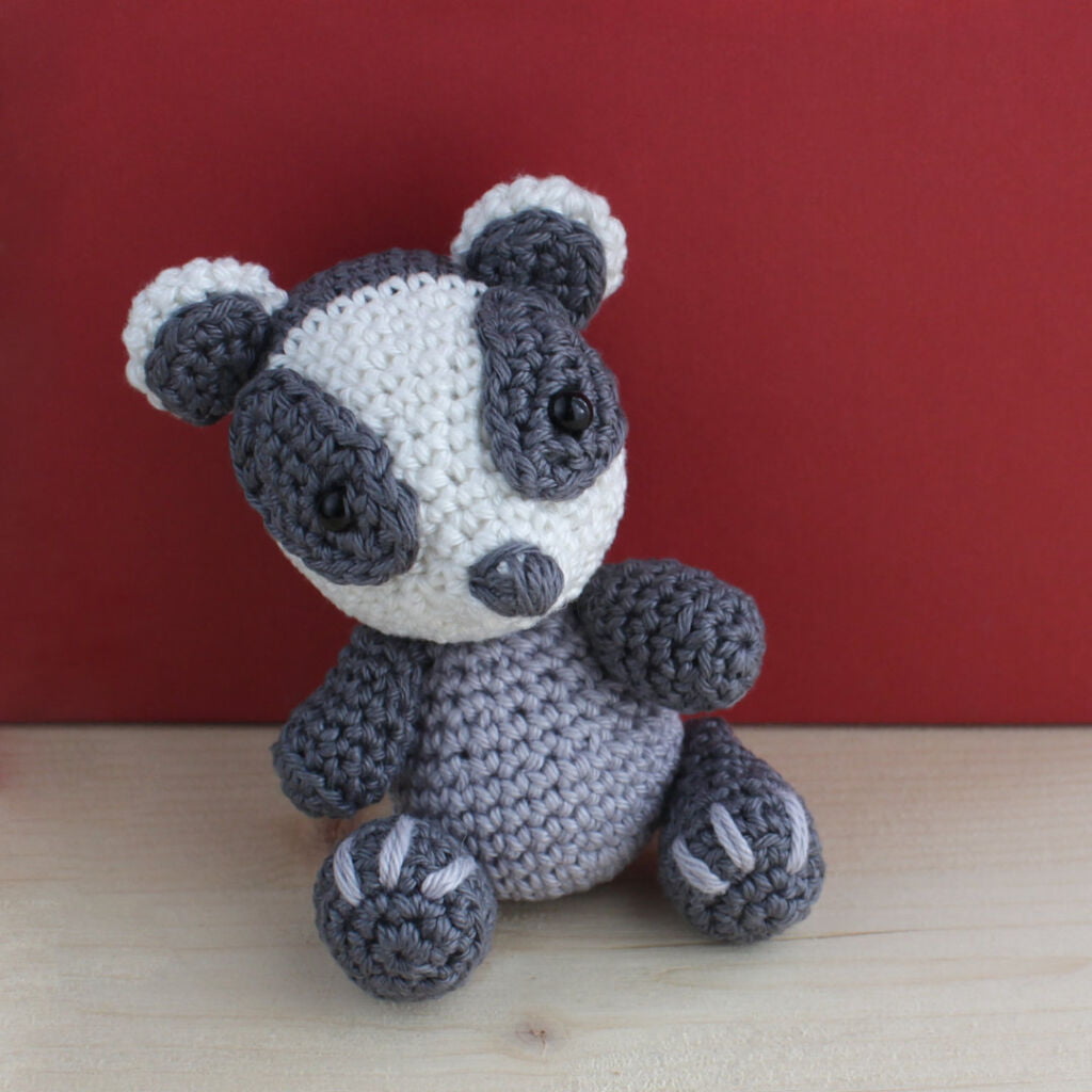 crochet amigurumi badger 