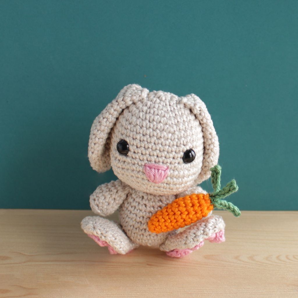 crochet amigurumi bunny